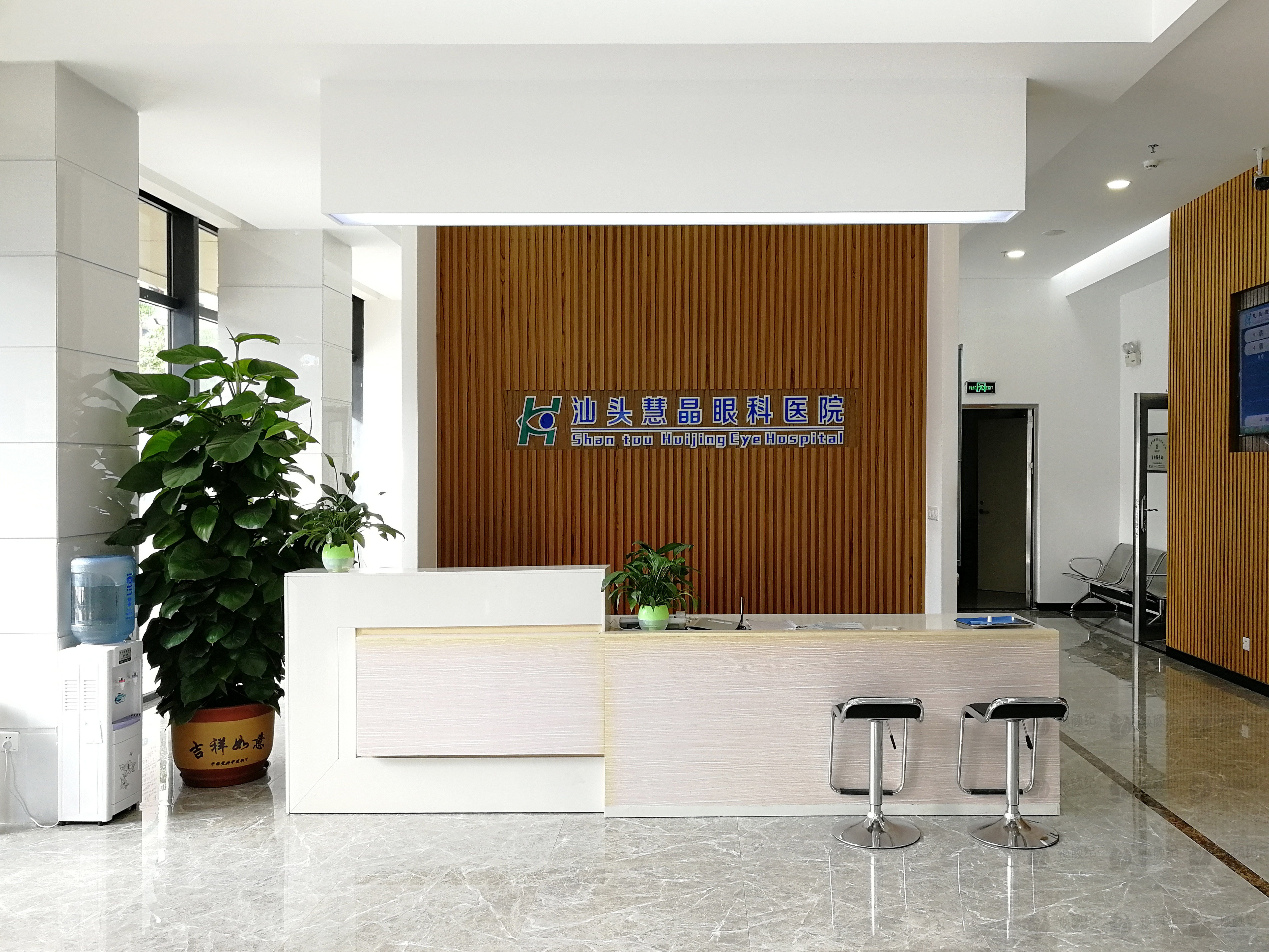 汕头慧晶眼科医院李虹霓的真实反馈是什么？患者们的亲身体验让我们更深入了解这家医院的服务与技术！