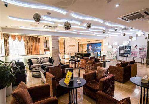 大连爱德丽格医疗美容门诊部注射联合光电综合抗衰效果能维持多久？