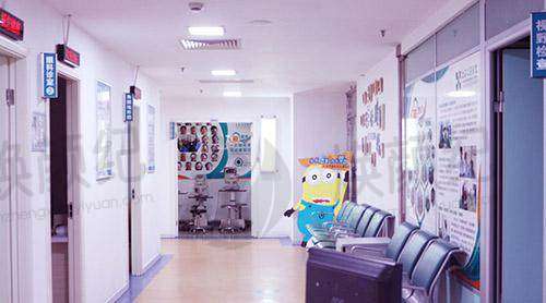 上海宏康医院口腔科方明医生技术成熟吗？从资历与医院实力看答案