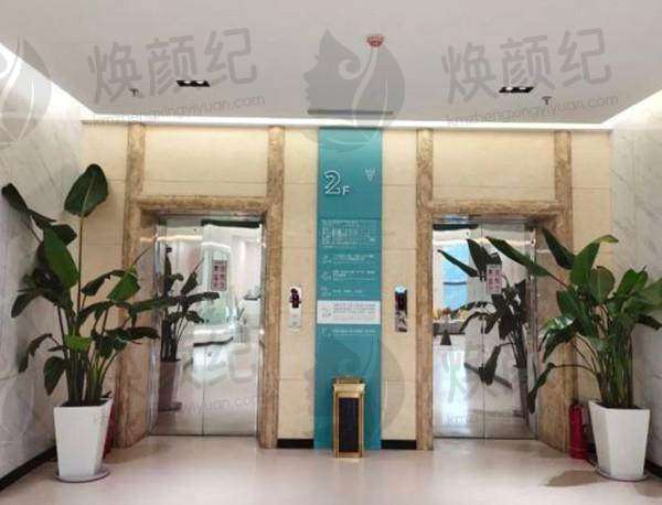 面部除皱术的优缺点分析