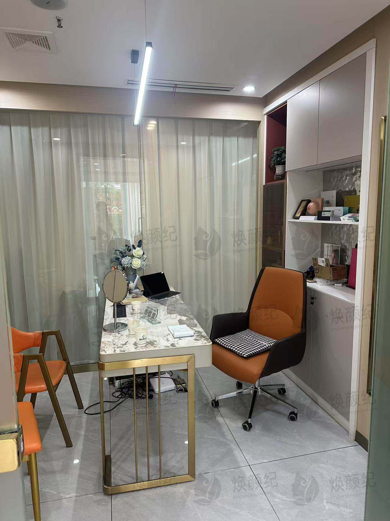 眼部整形的优缺点分析