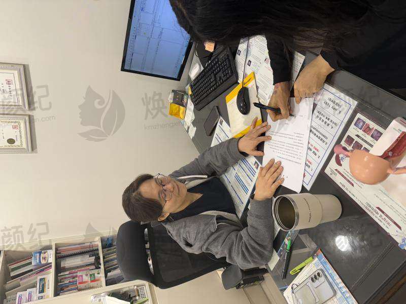 S女性医院李惠妍的擅长领域保持不变，她在医美领域的专业技能和经验让人信赖，您了解她的具体专长吗？