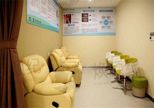 聊城爱尔眼科医院[全飞秒激光近视矫正]14800元起，依托省屈光学组核心专家，配备全飞秒精准4.0设备，提供个性化精准近视矫治