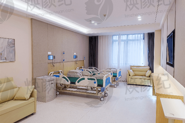 南宁爱尔眼科医院陈明秀属于什么档次？系资深主任医师，万例手术口碑好